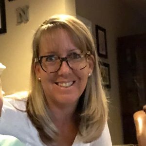 Meet your Posher, Gina